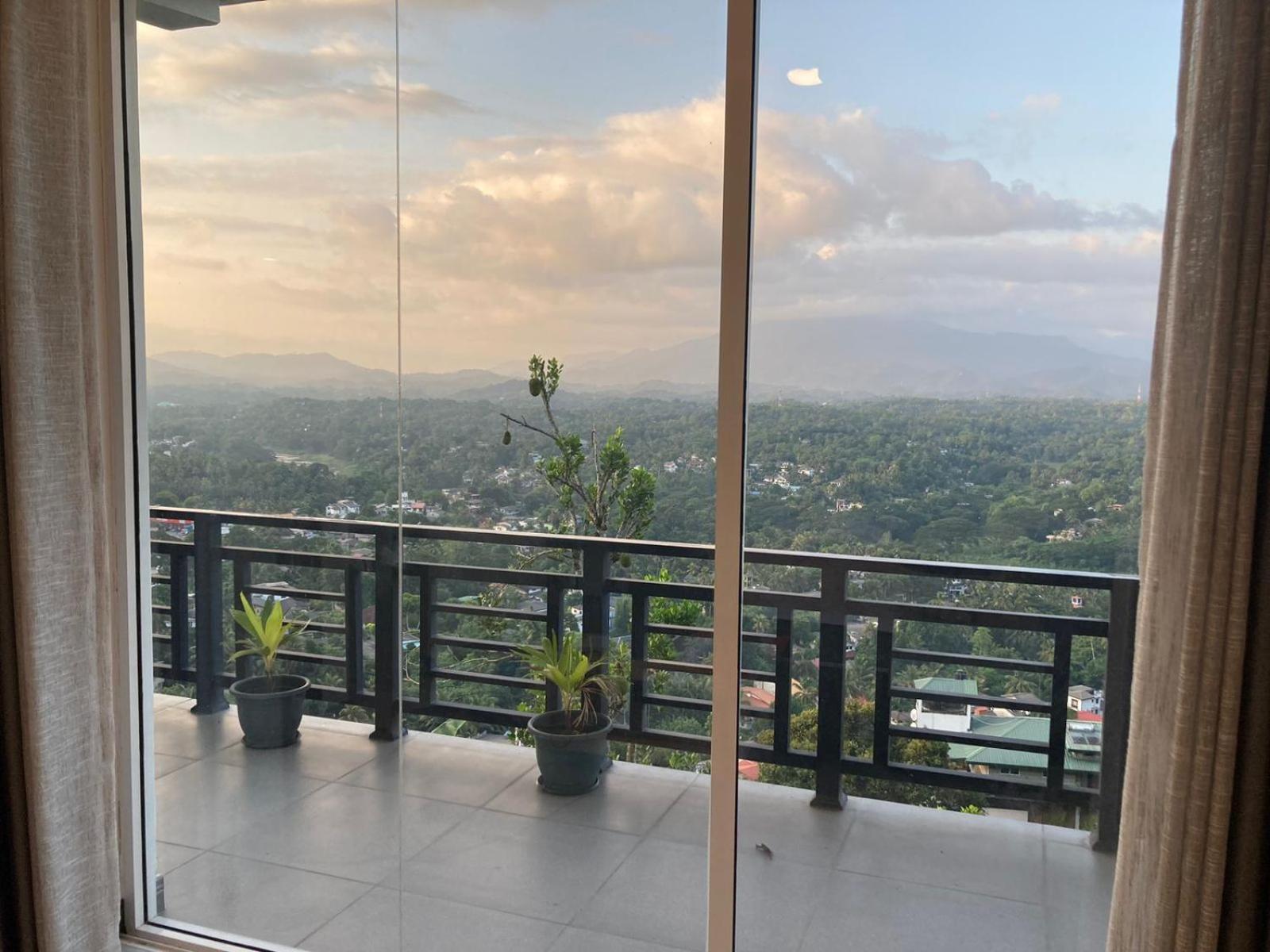 Dream House Residence Kandy Exterior photo