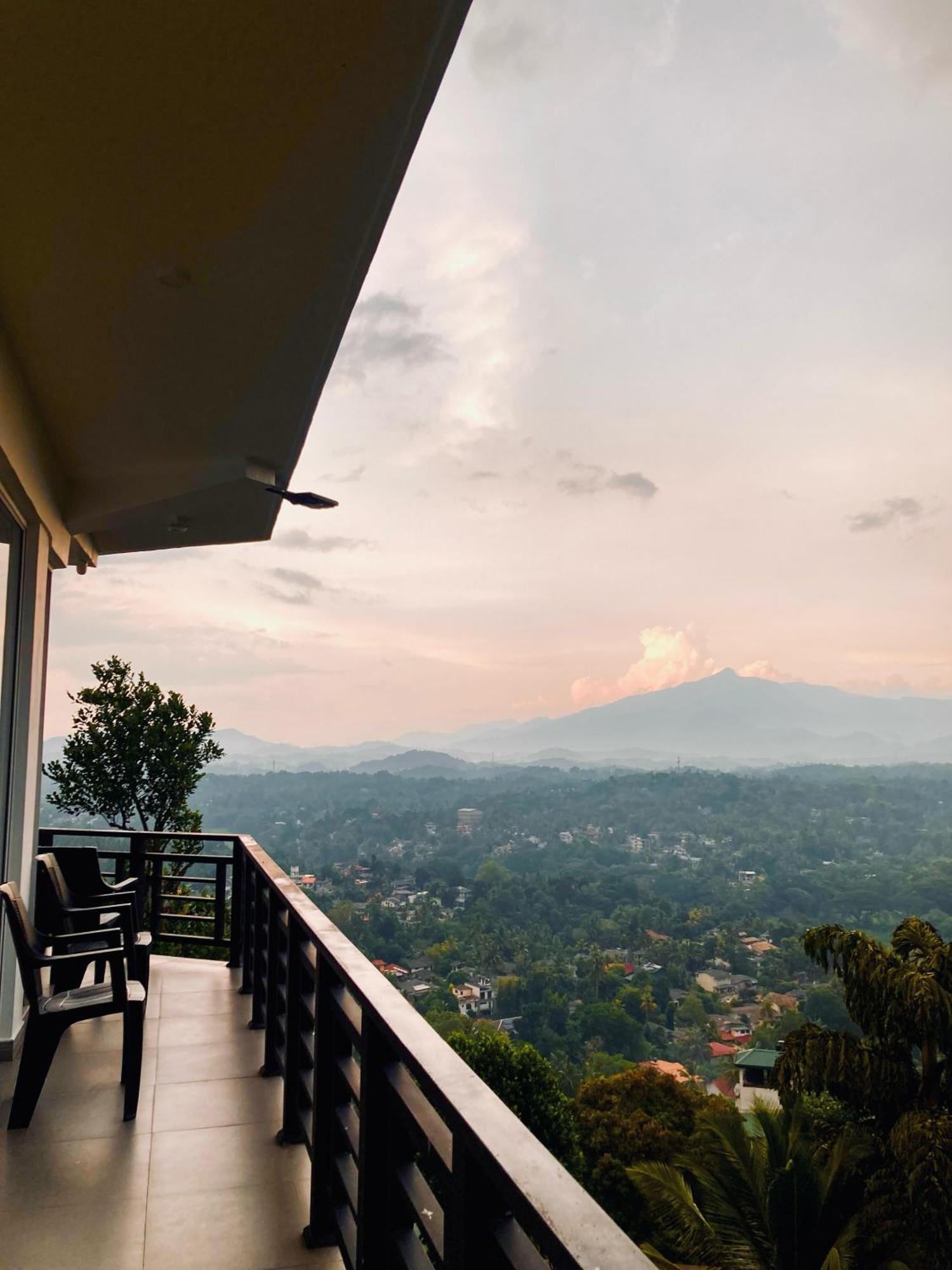Dream House Residence Kandy Exterior photo